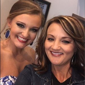 Meet your Posher, Melissa